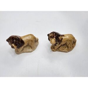 Vintage Wade ENGLAND Miniature Lion Glazed Mini Figurine Two